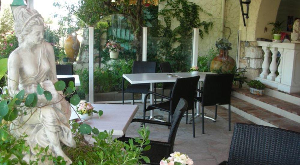 Castel Garoupe Hotel Antibes Eksteriør billede