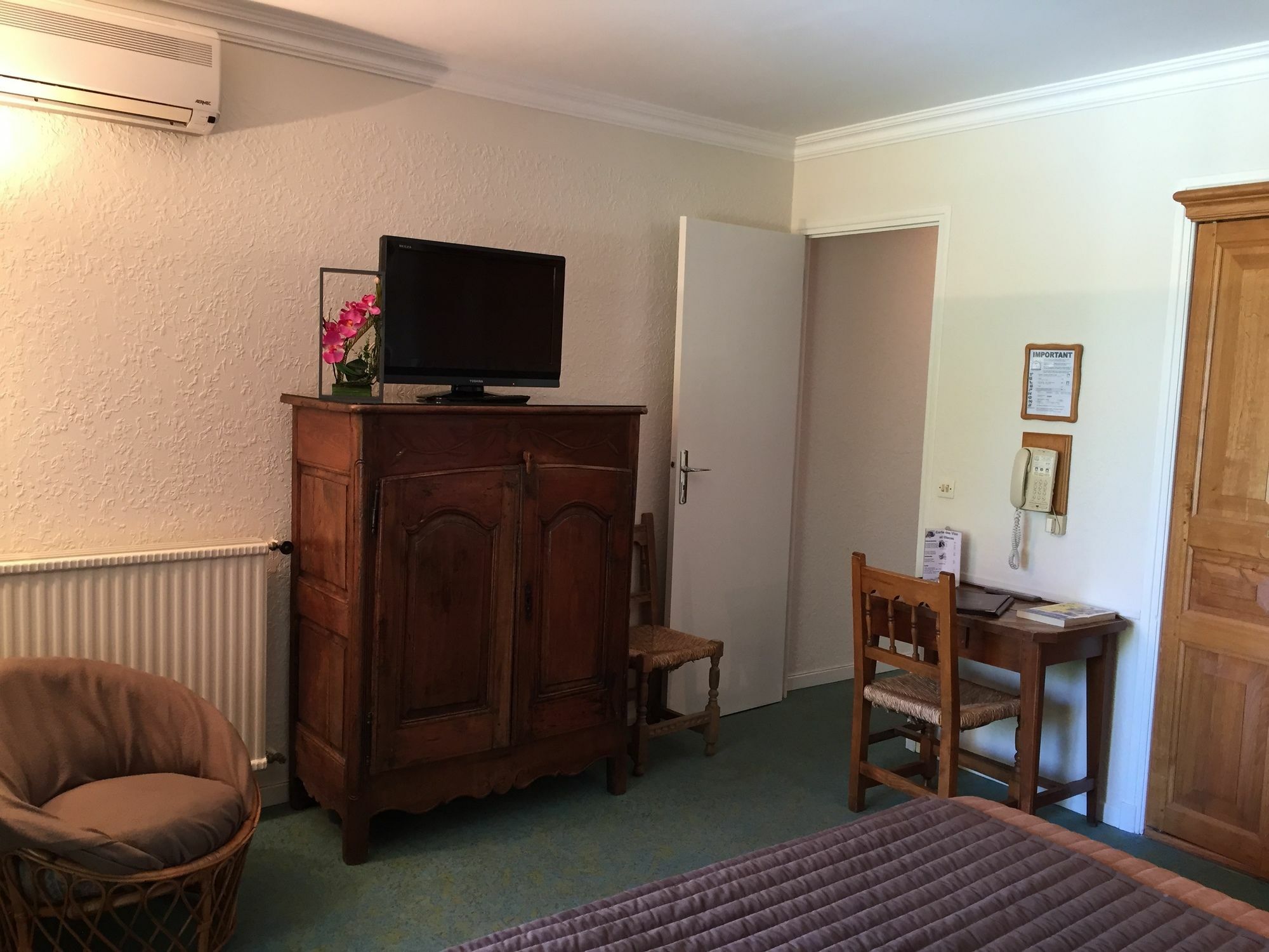 Castel Garoupe Hotel Antibes Eksteriør billede